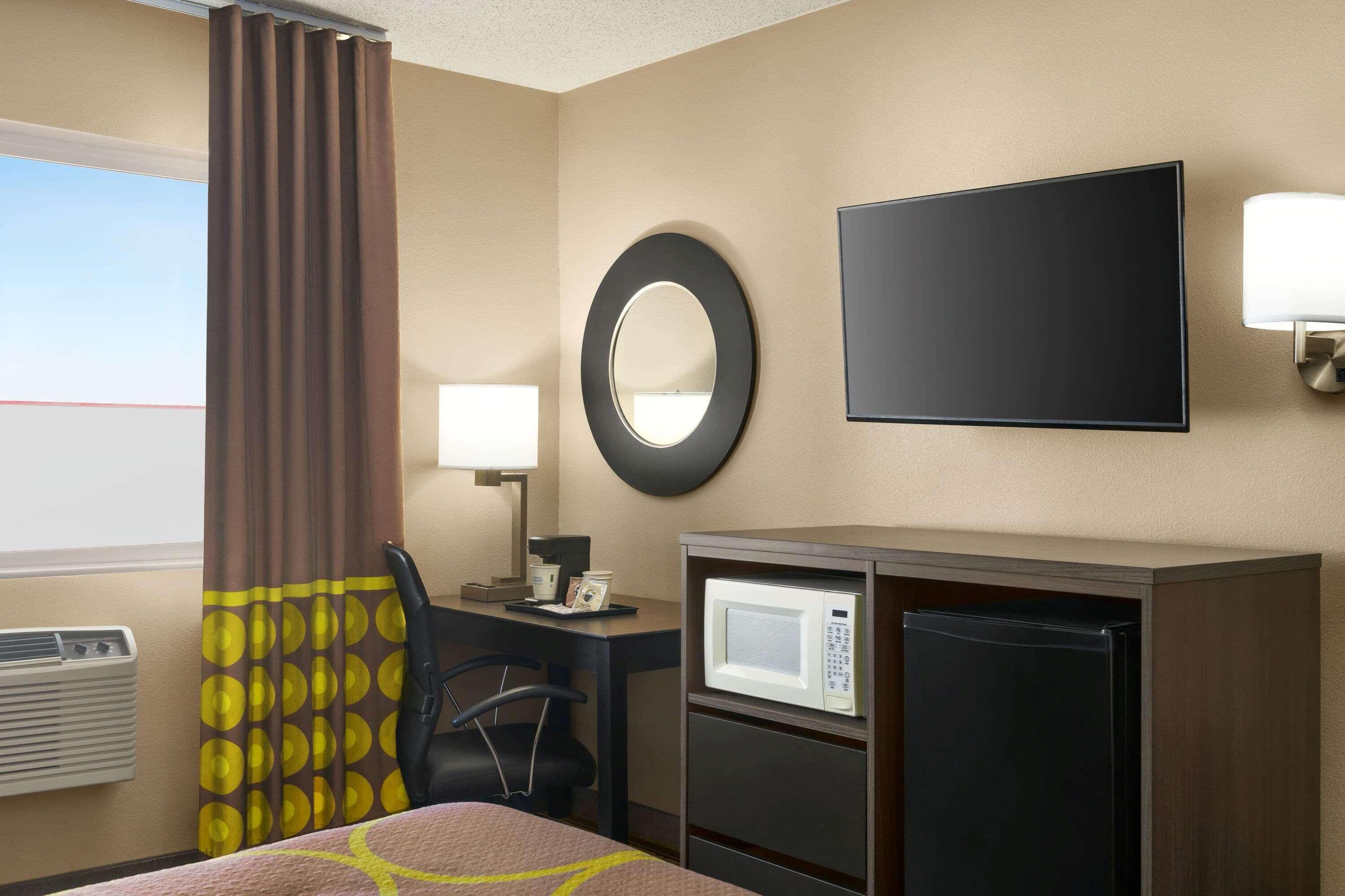 Super 8 By Wyndham Liberal Ks Hotell Exteriör bild